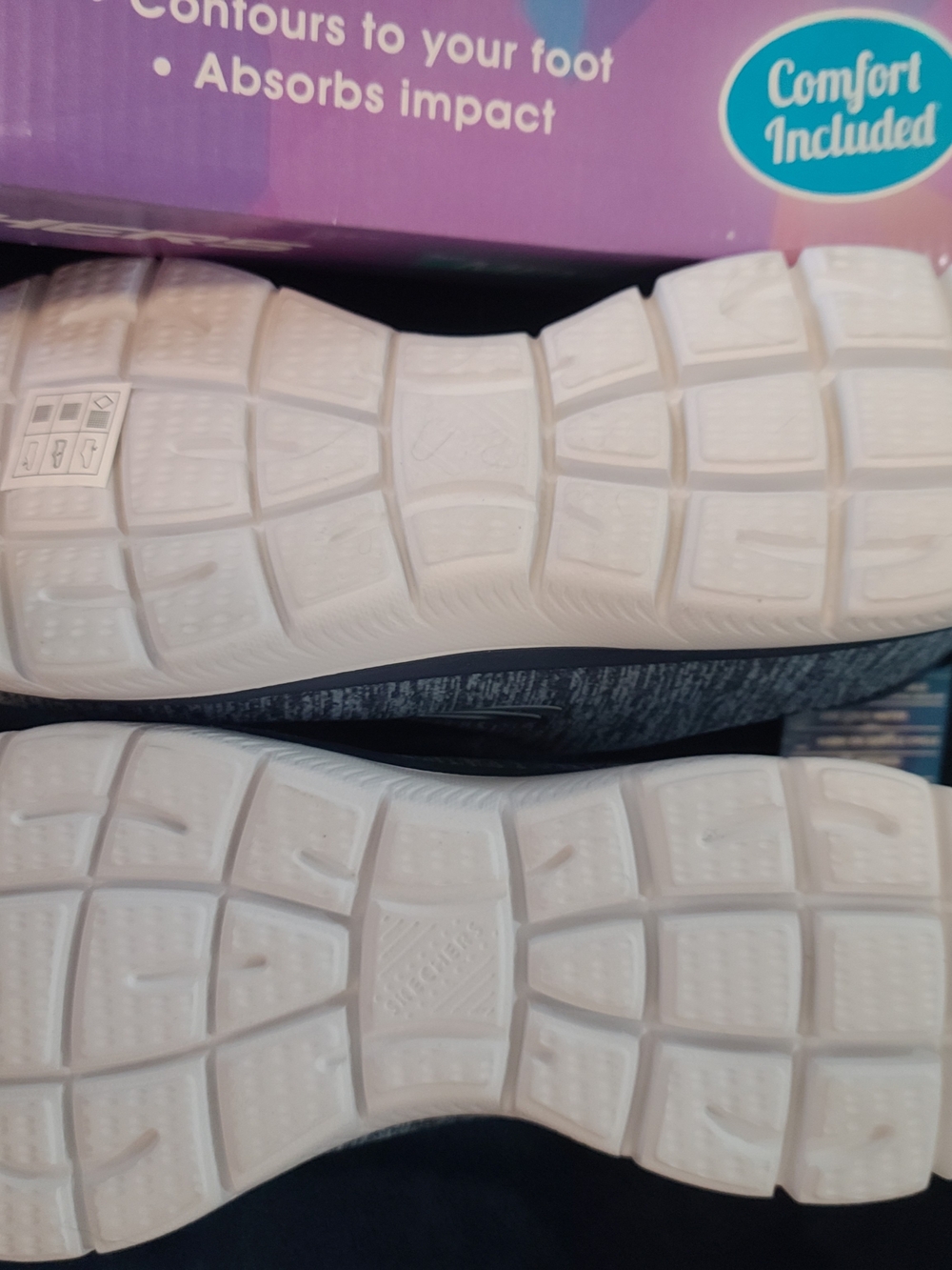 Skechers Women's Gray Knit Slip-On Sneakers with Pink Lining, 9 Wide, NIB - Picture 4 of 5